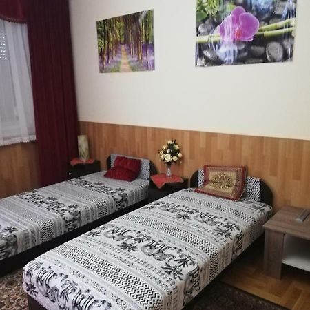 Szoboszlofonix Vendeghaz Otel Hajdúszoboszló Dış mekan fotoğraf