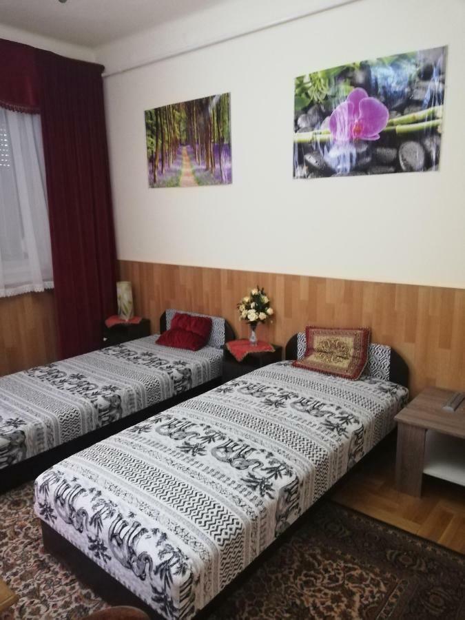 Szoboszlofonix Vendeghaz Otel Hajdúszoboszló Dış mekan fotoğraf